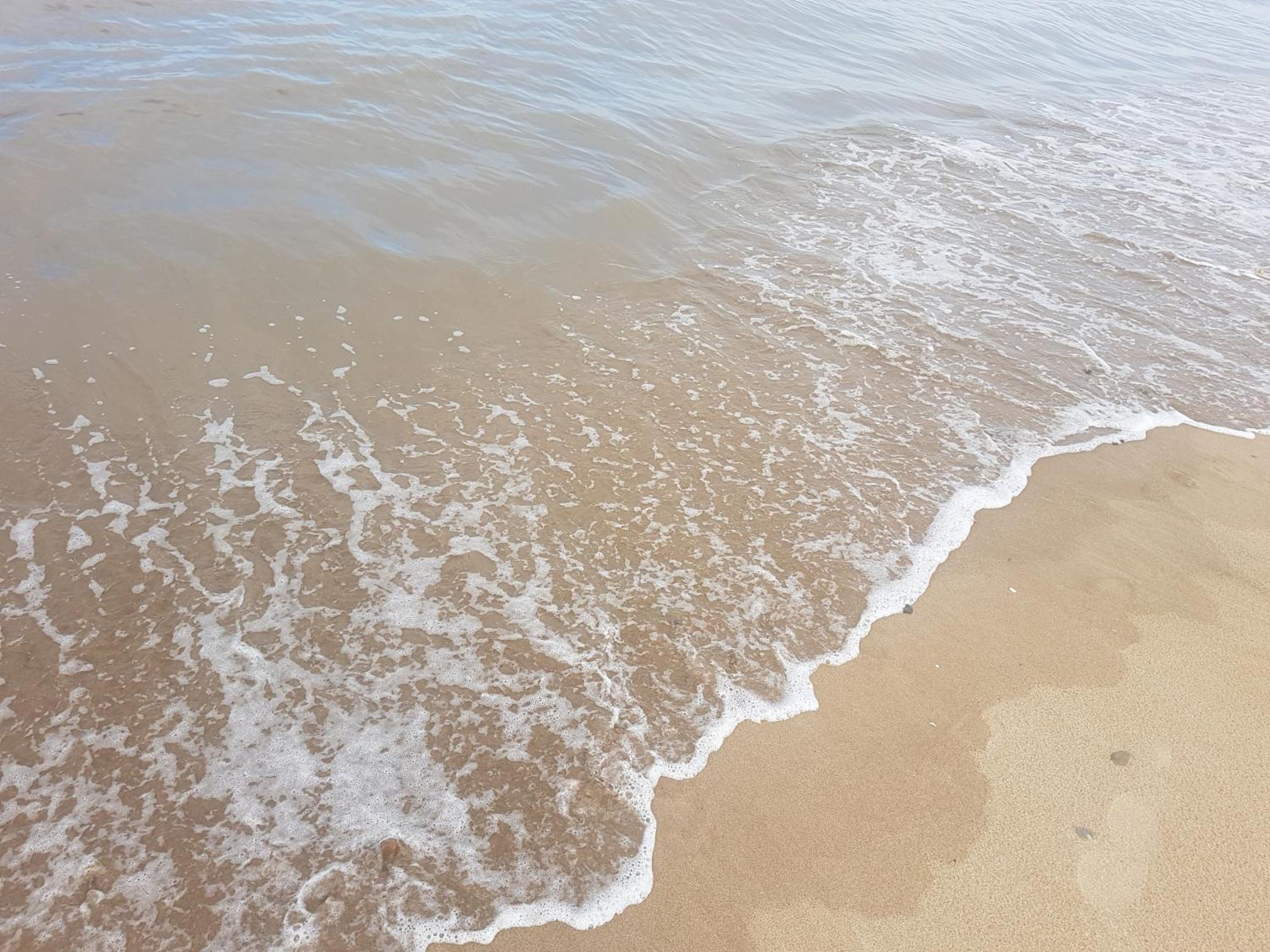Ffrith Beach Glamping With Hot Tub Hotel Prestatyn Ngoại thất bức ảnh